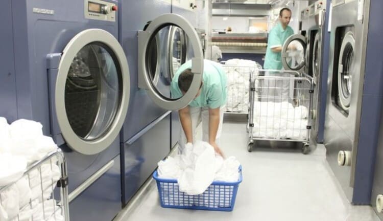 Quy trình giặt ủi chuyên nghiệp, uy tín
