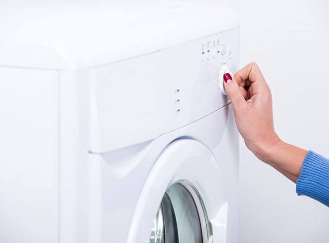 Cách giặt vải nhung bằng chế độ giặt khô bên trên thiết bị máy giặt